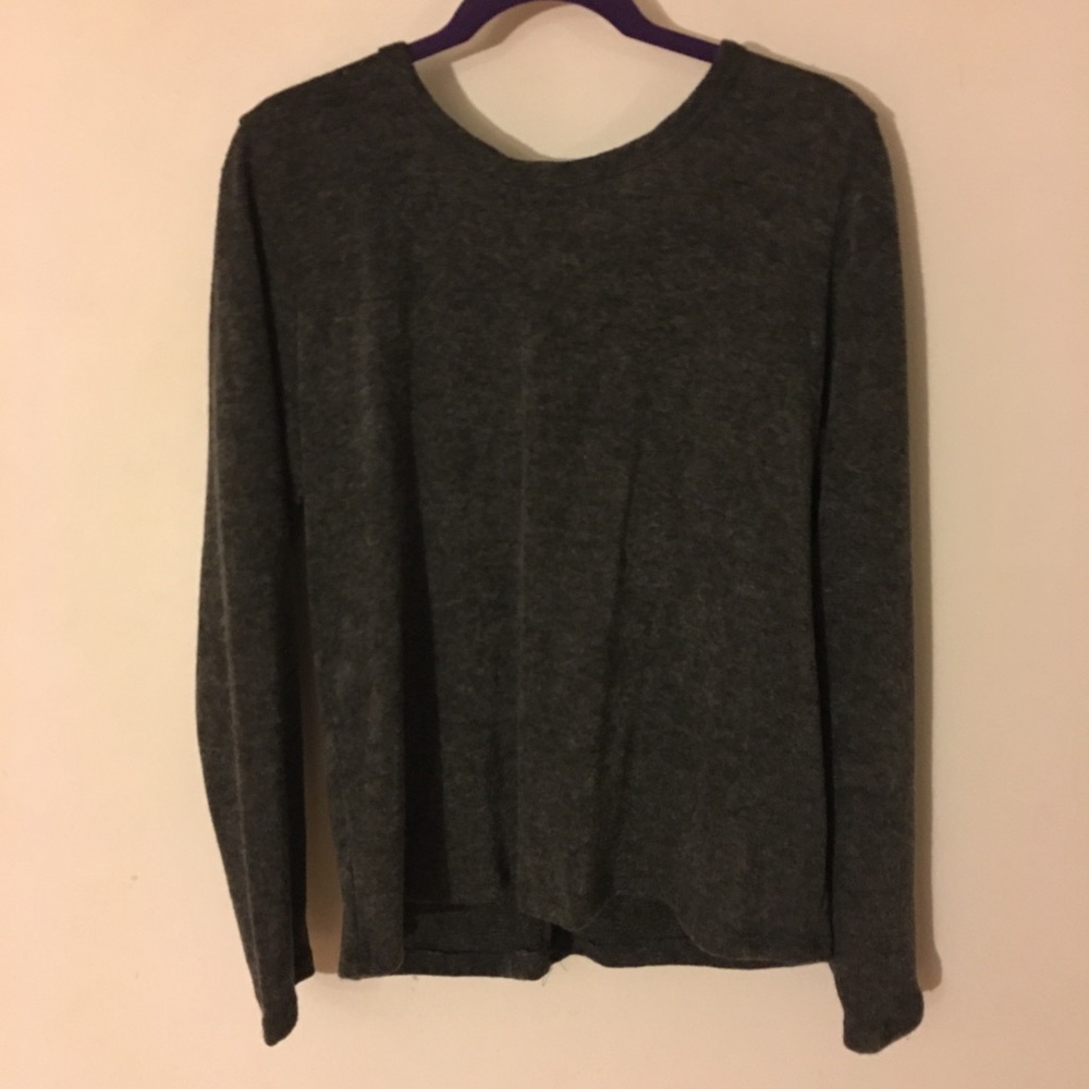 Forever 21 Sweater top